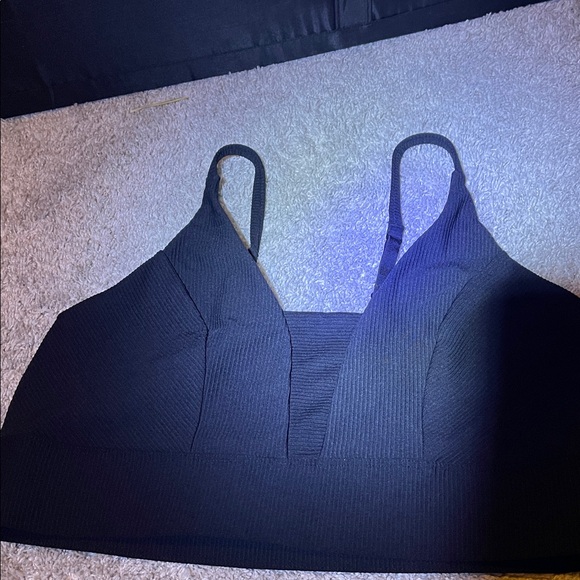 Old Navy Other - Old Navy NWOT powersoft sports bra/bralette